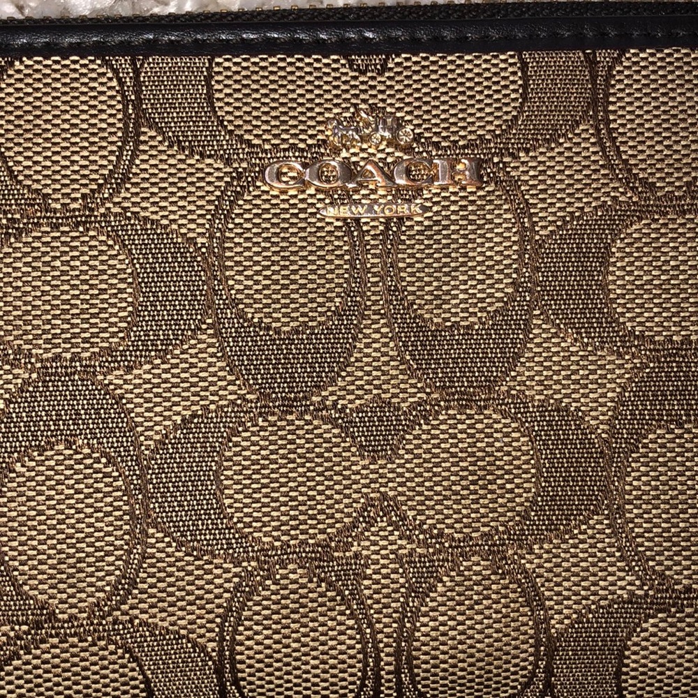 Coach Brown Black Signature Zip Wallet - Picture 2 of 7